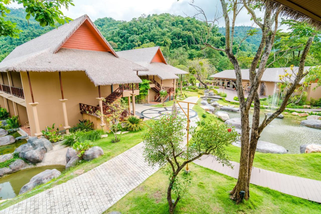 Recall Isaan Isan Concept At Khaoyai Sha Extra Plus Mu Si Exterior foto